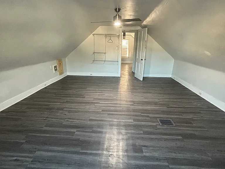 3722 Beekman St #2 — Photo 16