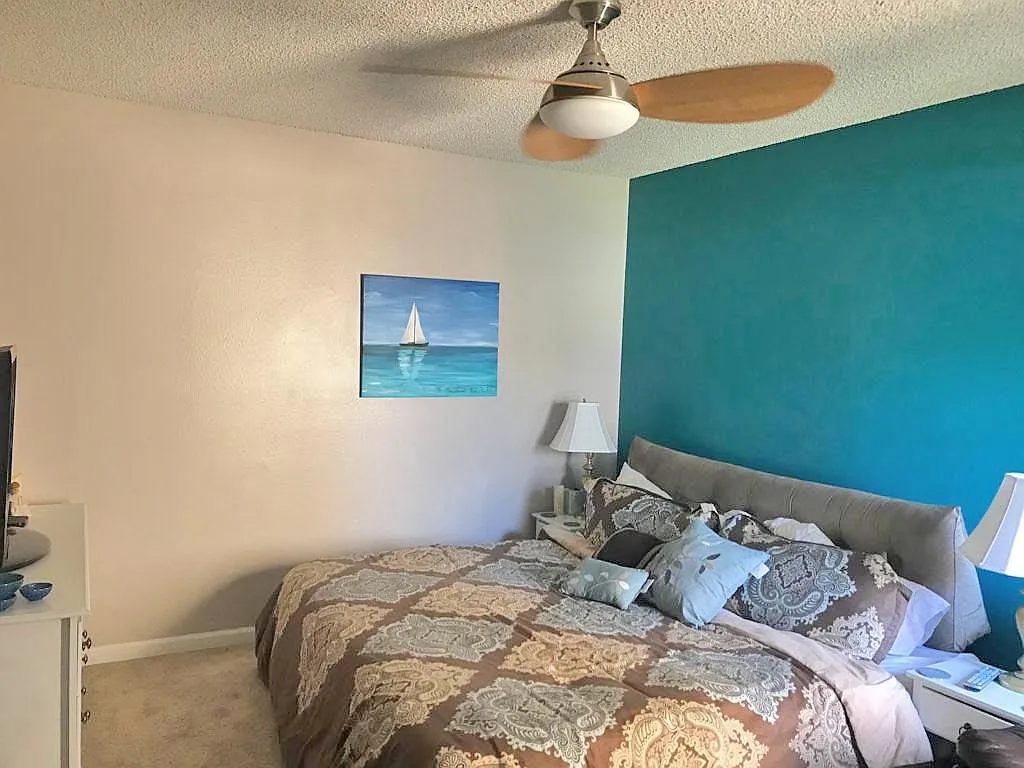 3 bed, 1247 sqft, $4,395 — Photo 4