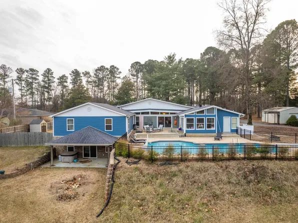 775 Corral Cir, Bryant, AR 72022