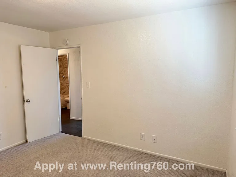 5323 Cahuilla Ave — Photo 17