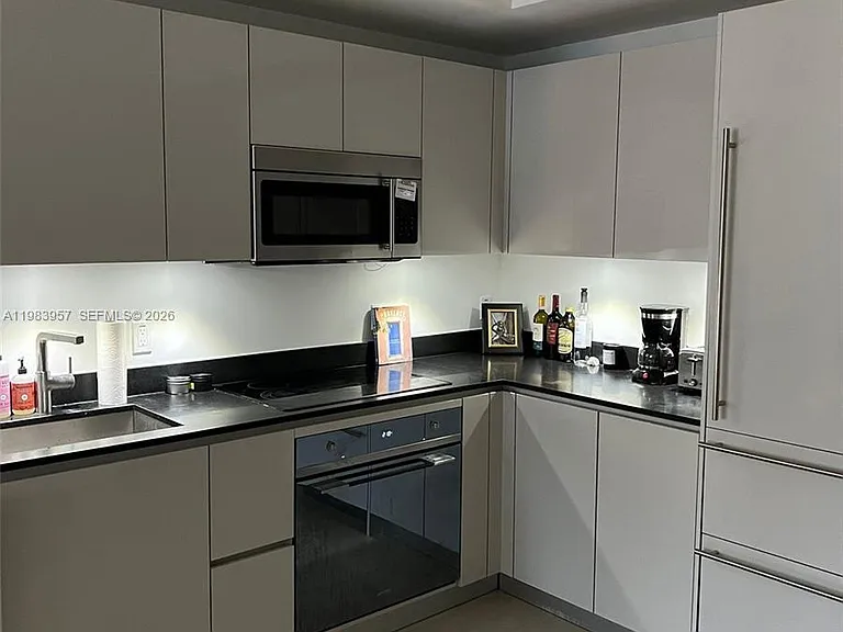 1010 Brickell Ave #2010 — Photo 11