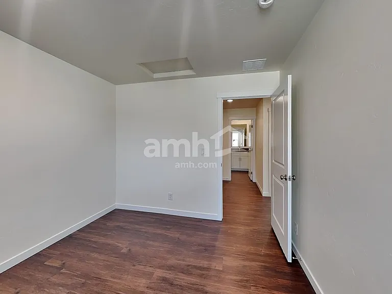 9412 W Shumard St — Photo 23