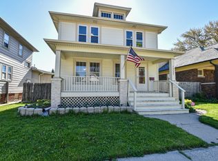 1337 Cleveland Ave, Racine, WI 53405