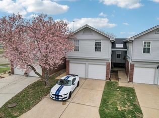 4354 Arrow Tree Dr, Saint Louis, MO 63128