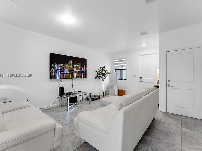 25160 SW 114th Ave #25160 — Photo 7
