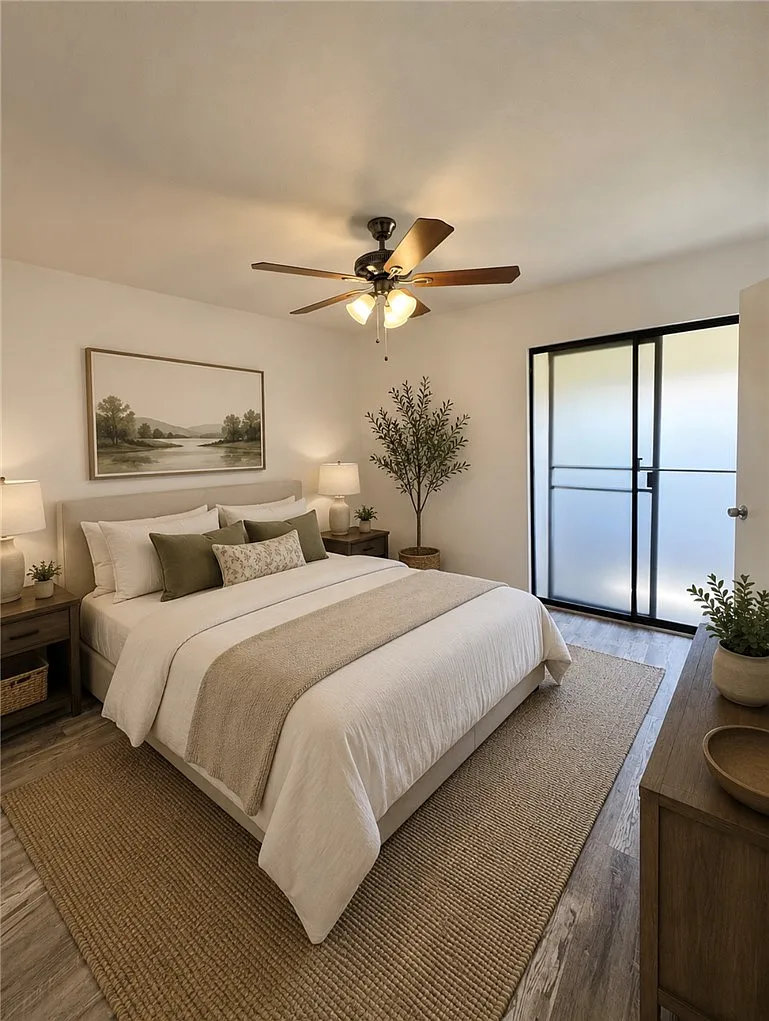 2 bed, 1.5 bath, 1024 sqft, $1,200 — Photo 4