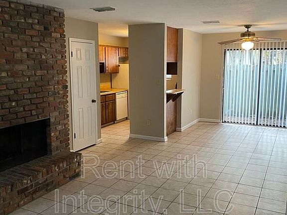2nd image of 3705B Donovan Dr