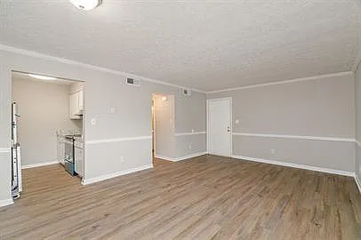 Chestnut Commons — Photo 1