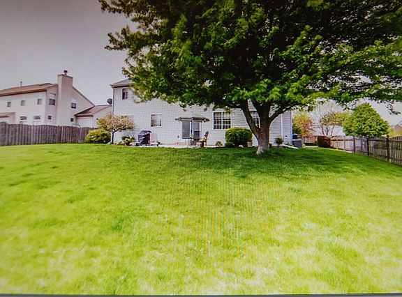 3rd image of 1425 Redwing Dr