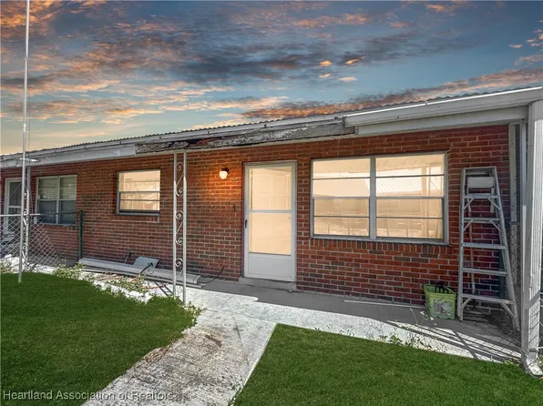 1427 Wray St, Avon Park, FL 33825