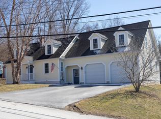 20 Lakeview Ter, Saint Albans, VT 05478