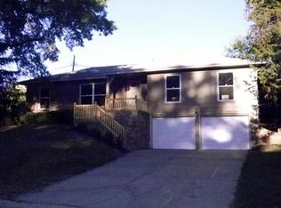 2405 N 57th Ter, Kansas City, KS 66104