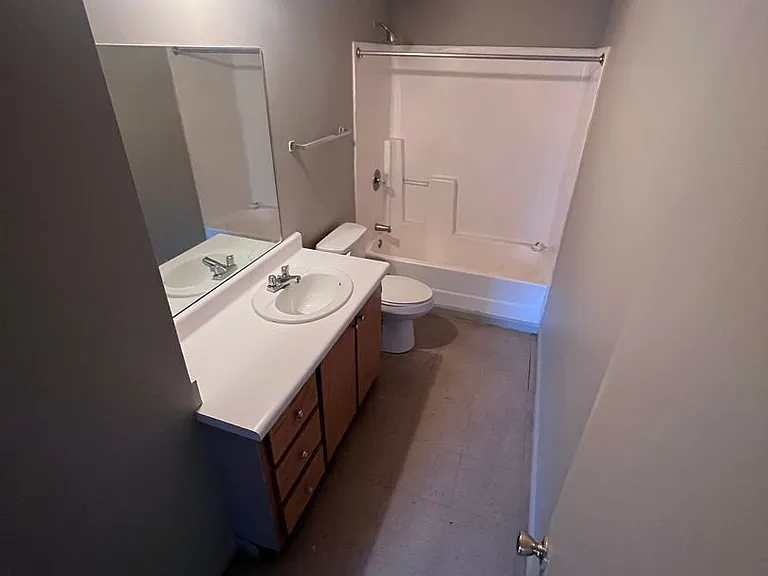 1020 South St #4 — Photo 16