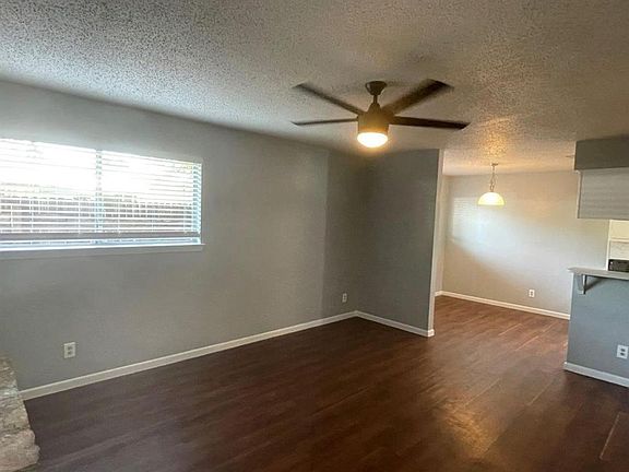 3rd image of 309 E Grady Dr #B