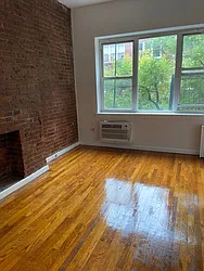 Rented by Manhattan Flats