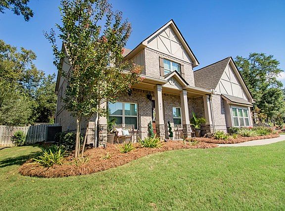 3rd image of 409 Cypressglade Ln