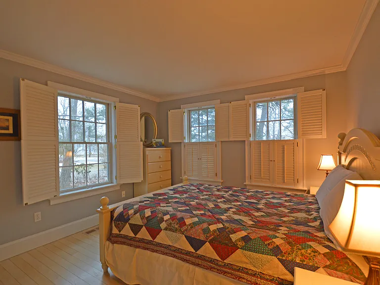 722 Kings Hwy — Photo 7
