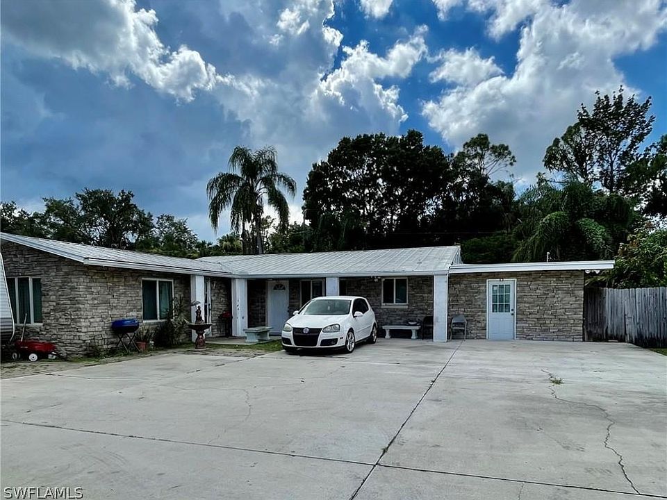 1st image of 1129 Travis Ave
