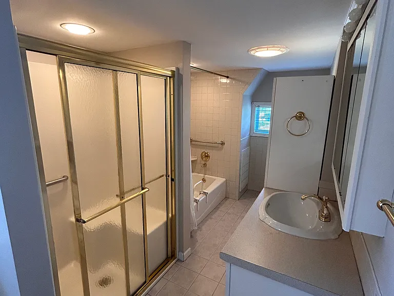 830 Brook St #830 — Photo 18