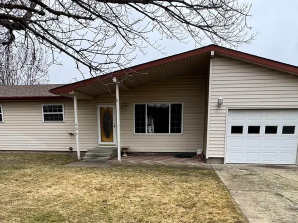 606 NW 4th St, Fruitland, ID 83619