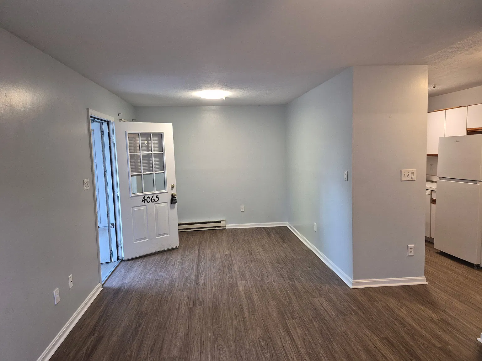 1 bed, 600 sqft, $1,150 — Photo 3