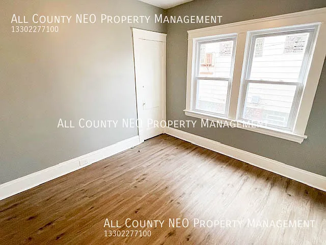3310 E 134th St #DOWN — Photo 10