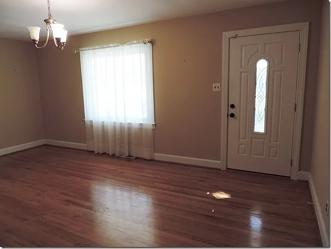 1300 Dogwood Lane — Photo 4