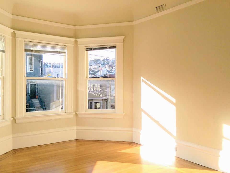 Bedroom #1 with Bay Window