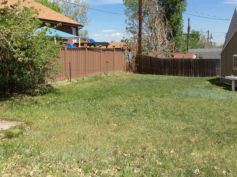7421 Oneida St — Photo 17