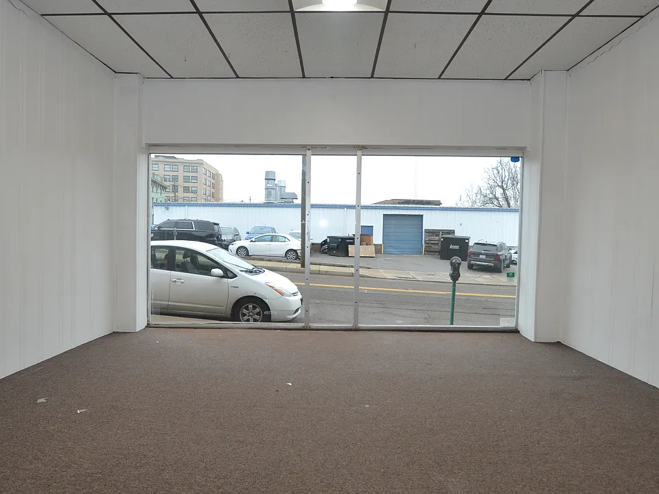 1908-1910 Market St #1908-1910