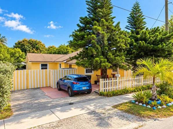 10341 NW 6th Ave, Miami, FL 33150