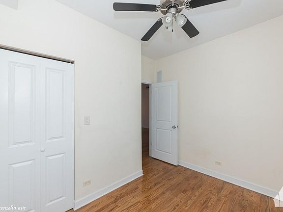 3rd image of 859 W Cornelia Ave #521