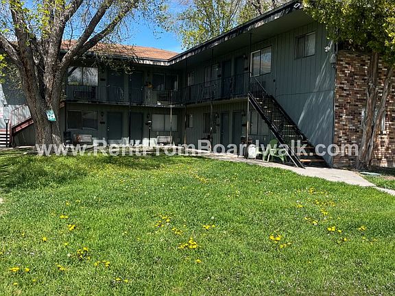 3rd image of 161 E Beryl Ave APT 4