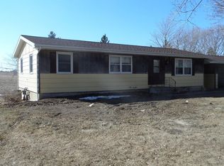 601 Edgeland St, Gladbrook, IA 50635