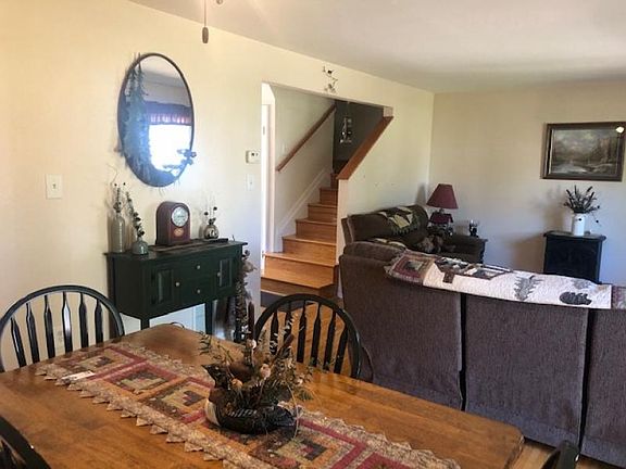 5th image of 9601 Missouri St