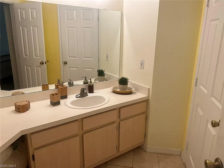 23580 Walden Center Dr #210 — Photo 10