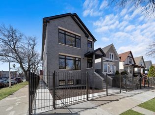 2200 N Kildare Ave, Chicago, IL