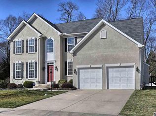 16 Cardamon Dr, Mechanicsburg, PA