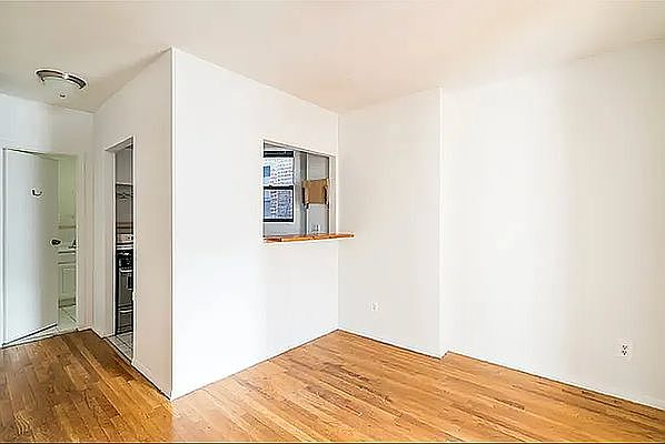1st image of 330 W 49th St APT 5RE