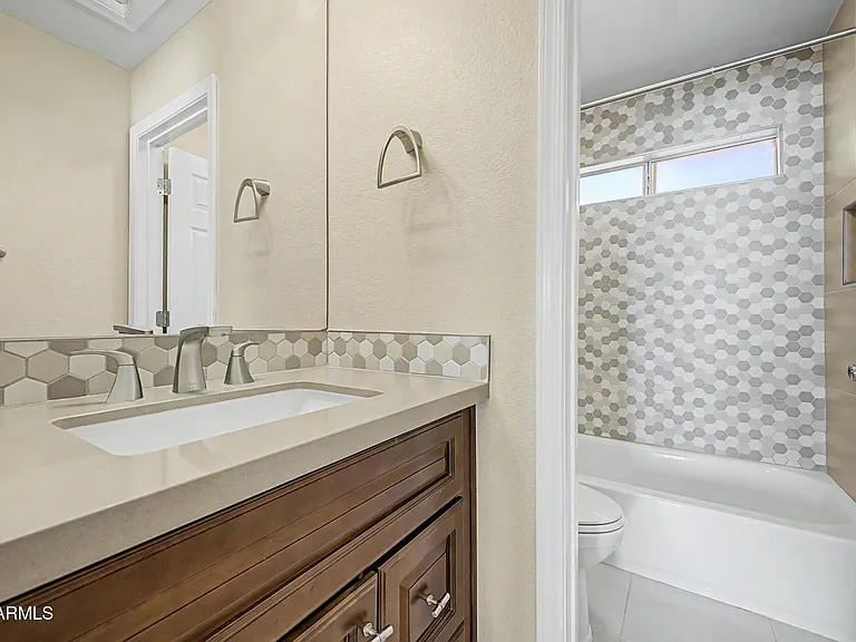 9053 W Banff Ln — Photo 32