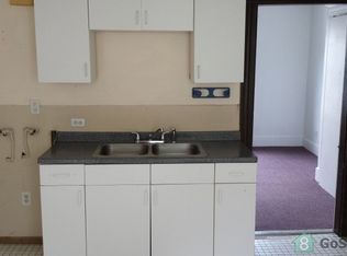 7 W Lake St #3, Worcester, MA 01603