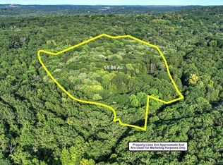 Peter Road, Southbury, CT 06488