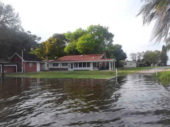 444 Waterway Dr, Lake Wales, FL 33898