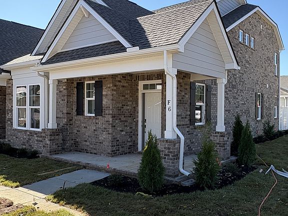 3rd image of 2900 Suzanne Landon Dr #F6