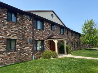 1361 Mesa Dr #1340-04, Green Bay, WI 54313