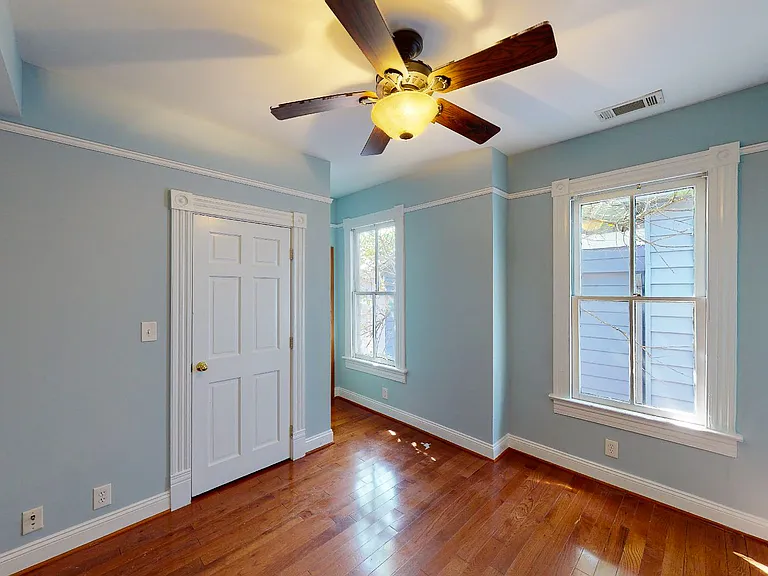409 Dinwiddie St #C — Photo 9