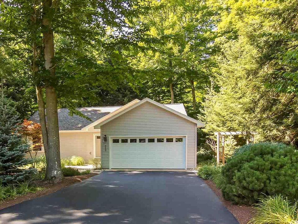 1st image of 8650 Bent Pine Dr