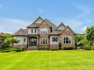 6250 Moinear Ln, Chapel Hill, NC 27514