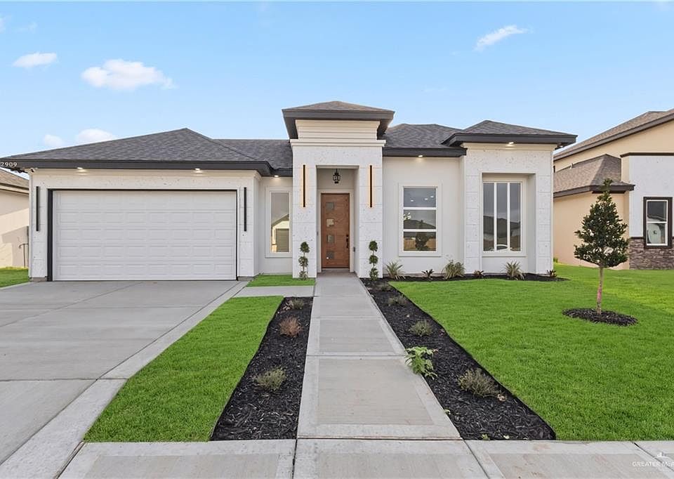 1st image of 2909 Dhalia Dr