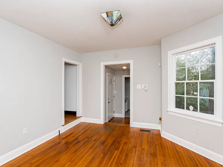 2904 Wilshire Dr — Photo 7